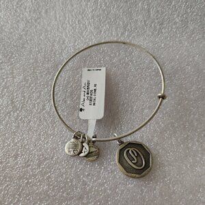 Alex And Ani Name Initial Letter O Bracelet  Bangle Charm Silver 576